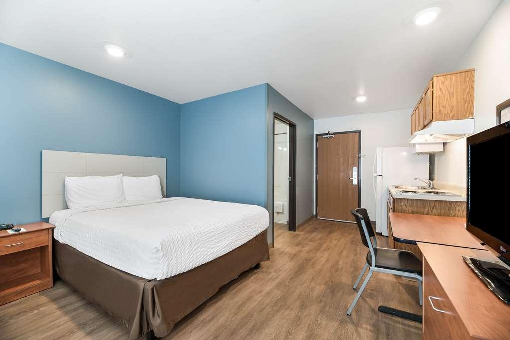 Extended Stay America Select Suites - Orlando - East Номер фото