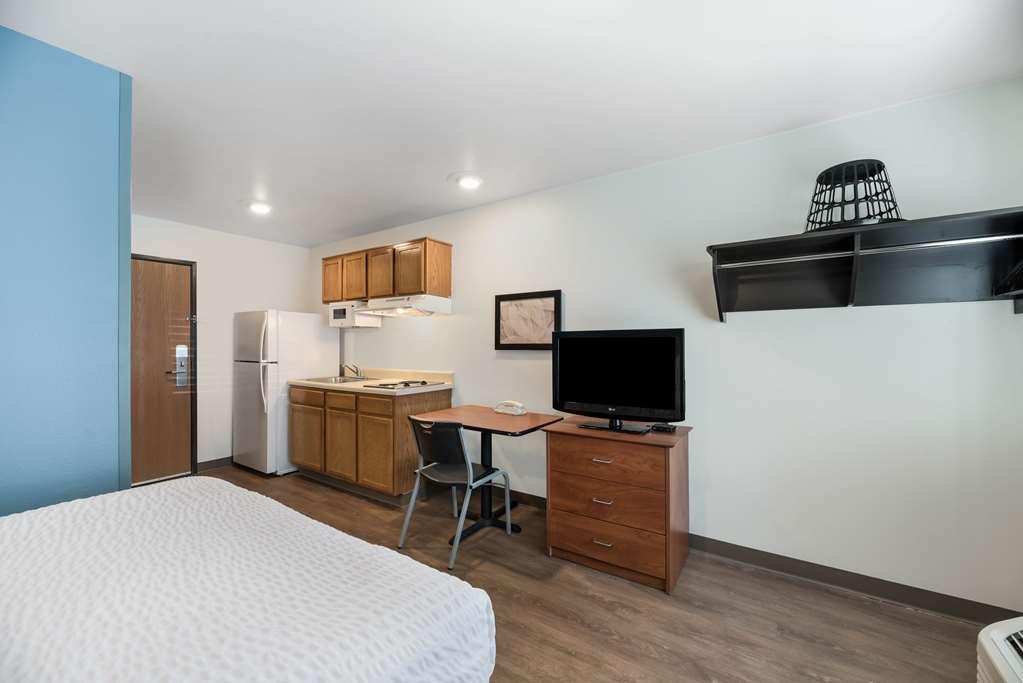 Extended Stay America Select Suites - Orlando - East Номер фото