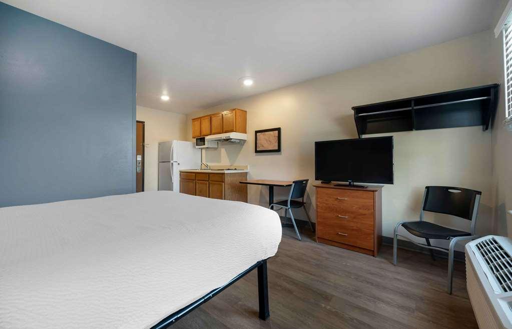 Extended Stay America Select Suites - Orlando - East Номер фото